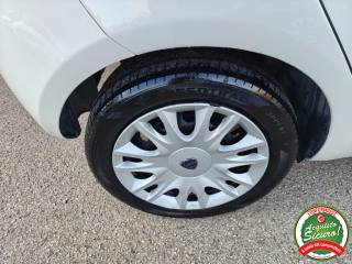 LANCIA Ypsilon usata, con Volante in pelle