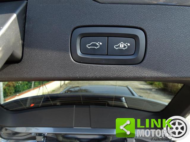 VOLVO V60 usata, con MP3