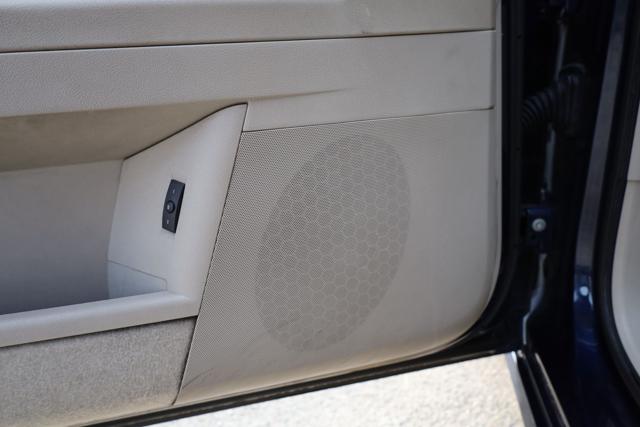CHRYSLER 300C usata, con Sistema di parcheggio automatico