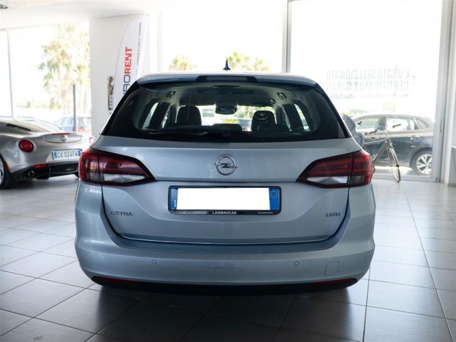 OPEL Astra usata, con Cerchi in lega