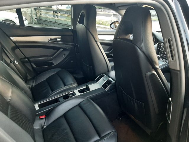 PORSCHE Panamera usata, con Autoradio