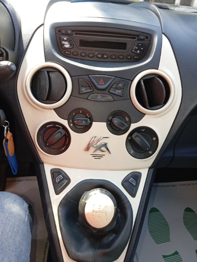 FORD Ka+ usata, con Specchietti laterali elettrici