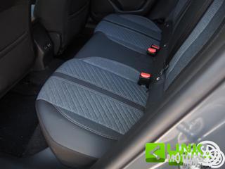 PEUGEOT 2008 usata 32