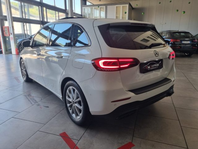 MERCEDES-BENZ B 180 usata, con Autoradio