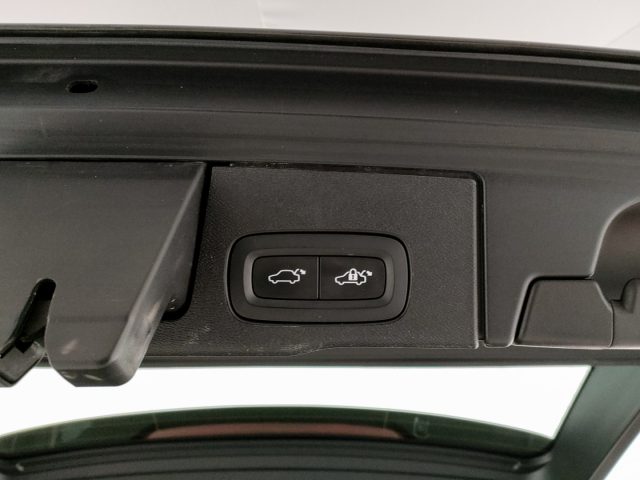 VOLVO XC60 usata, con Touch screen