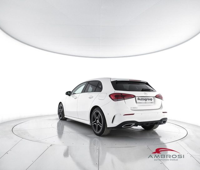MERCEDES-BENZ CLA usata 3