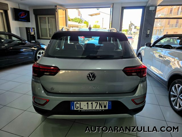 VOLKSWAGEN T-Roc usata, con Alzacristalli elettrici