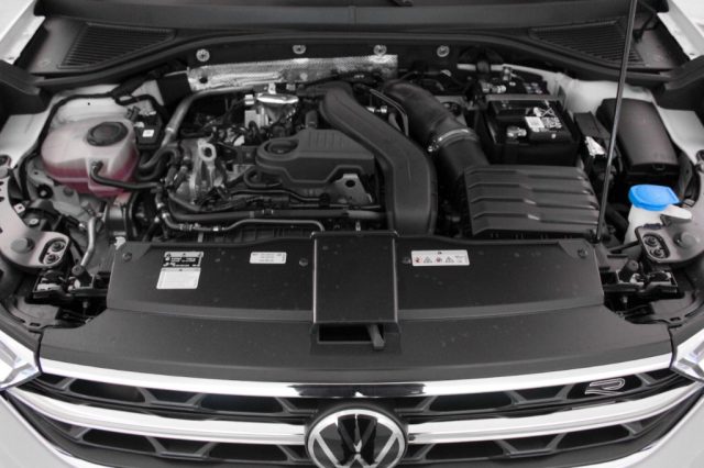 VOLKSWAGEN T-Roc usata, con Cruise Control