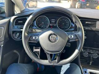 VOLKSWAGEN Golf usata, con Chiusura centralizzata