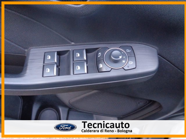 FORD Kuga usata, con Sensori di parcheggio posteriori