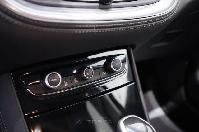 OPEL Grandland X usata, con Servosterzo