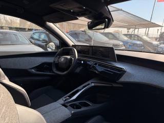 PEUGEOT 3008 usata, con Volante in pelle