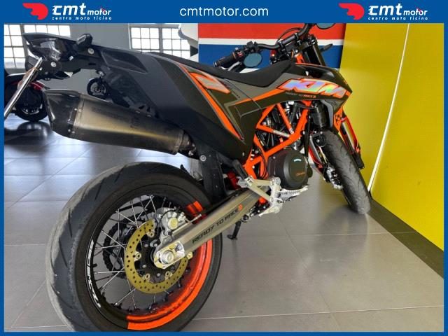 KTM 690 SMC usata 10