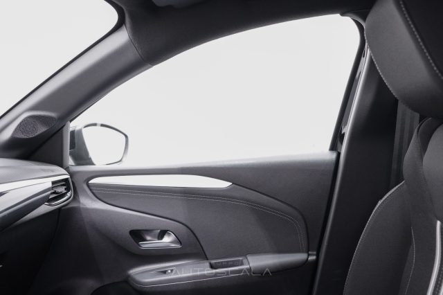 OPEL Corsa usata, con Sensore di luce