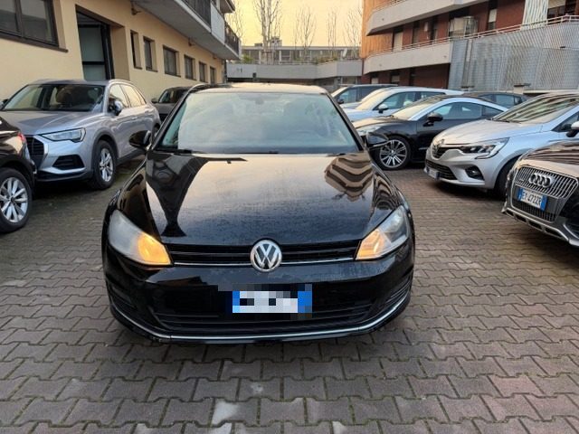 VOLKSWAGEN Golf usata, con Airbag