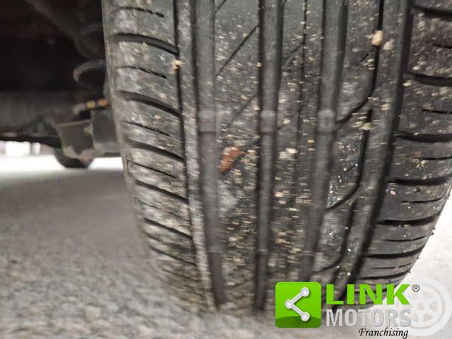 VOLKSWAGEN up! usata, con Controllo trazione