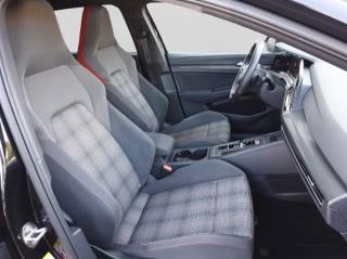 VOLKSWAGEN Golf usata, con Controllo trazione