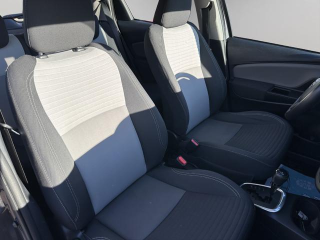 TOYOTA Yaris usata, con Servosterzo