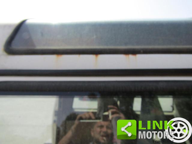 LAND ROVER Discovery usata 24