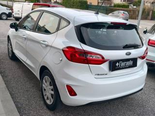 FORD Fiesta usata, con Autoradio