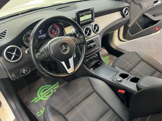 MERCEDES-BENZ CLA 220 usata, con Controllo trazione