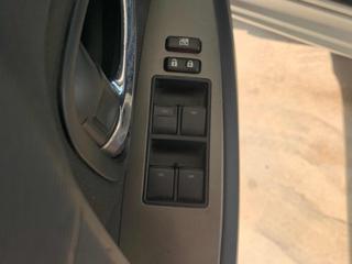 TOYOTA Avensis usata, con Specchietti laterali elettrici