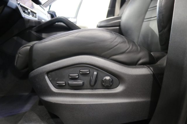 PORSCHE Cayenne usata, con Airbag testa