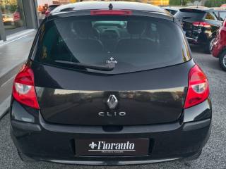RENAULT Clio usata, con Airbag Passeggero