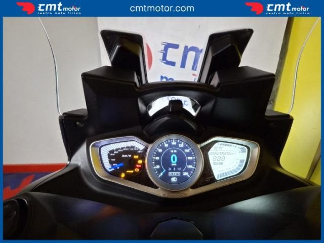 KYMCO Xciting 400i usata 4