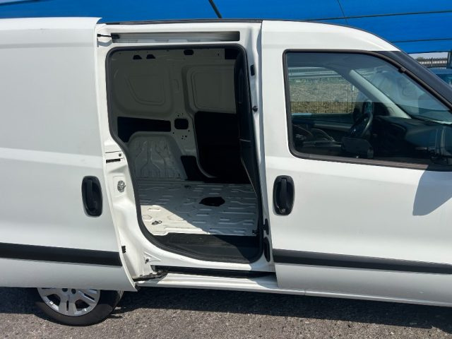 FIAT Doblo usata 16