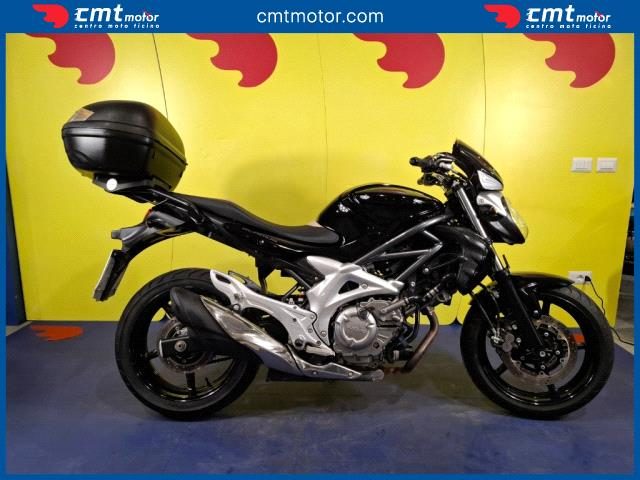 SUZUKI Gladius usata 0