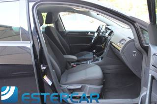 VOLKSWAGEN Golf usata, con Autoradio