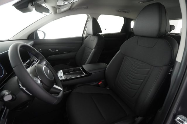 HYUNDAI Tucson usata 8