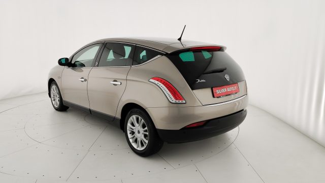 LANCIA Delta usata, con Alzacristalli elettrici