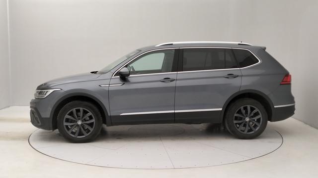 VOLKSWAGEN Tiguan Allspace usata, con Airbag