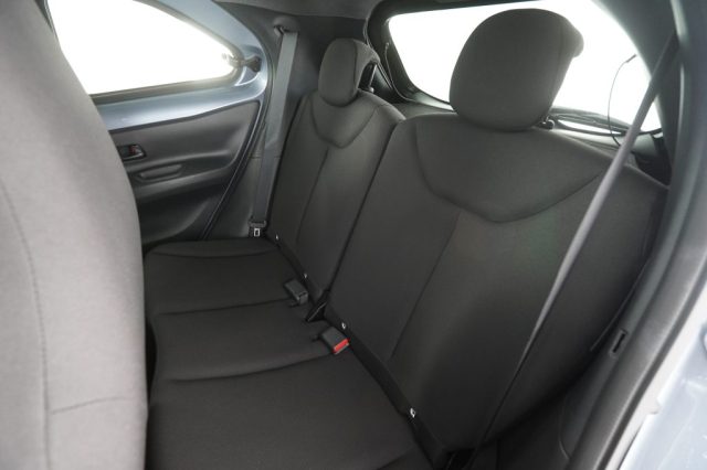 TOYOTA Aygo X usata 3