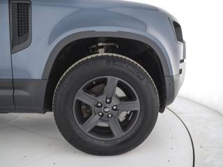 LAND ROVER Defender usata 8