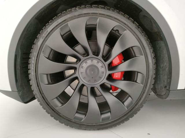 TESLA Model Y usata, con Cerchi in lega