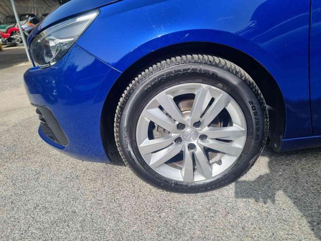 PEUGEOT 308 usata, con Cruise Control