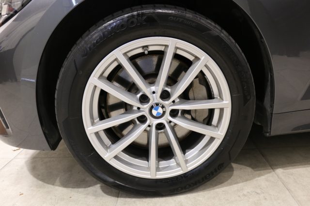 BMW 330 usata, con Cerchi in lega