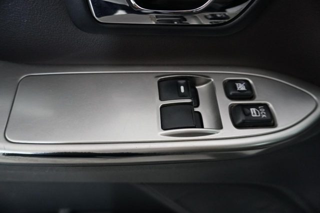 MITSUBISHI Pajero usata, con Lettore CD