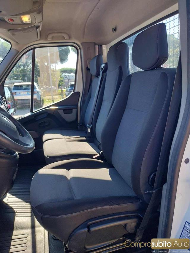 RENAULT Master usata 12