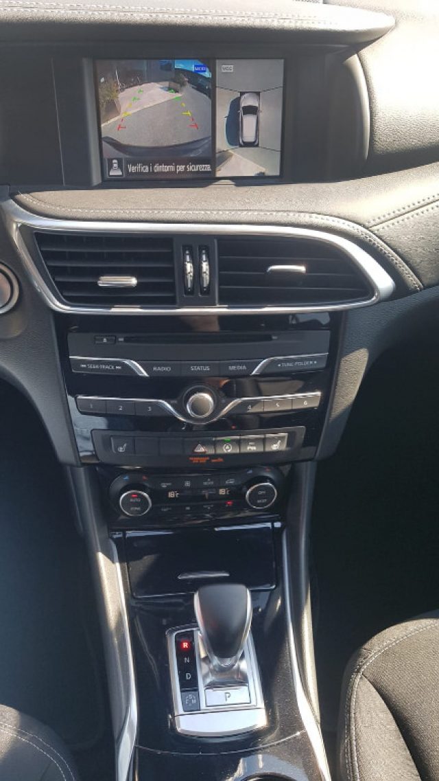 INFINITI QX30 usata, con Cerchi in lega