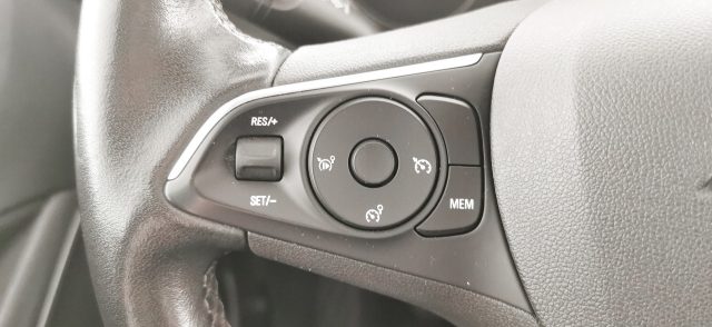 OPEL Crossland usata, con Android Auto