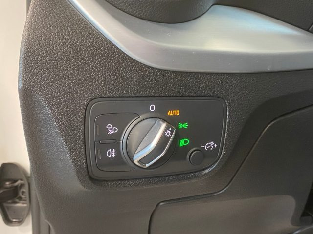 AUDI Q2 usata, con Autoradio digitale