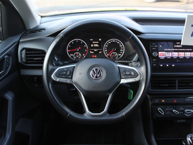 VOLKSWAGEN T-Cross usata, con Autoradio digitale