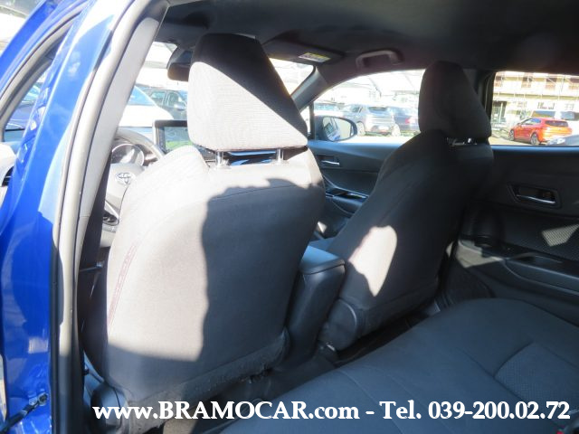 TOYOTA C-HR usata, con Touch screen