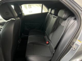 VOLKSWAGEN T-Roc usata, con USB
