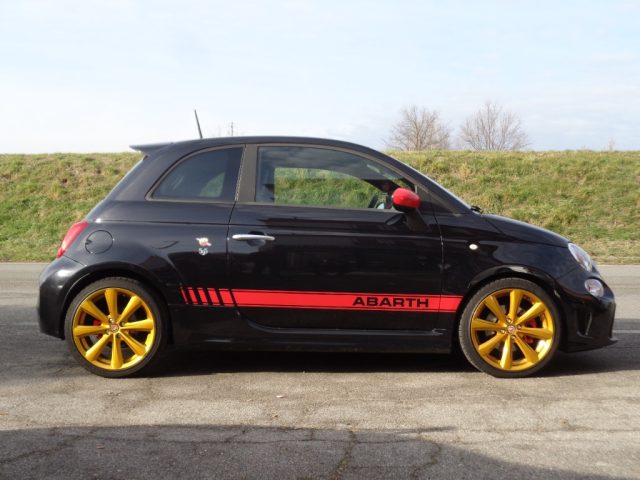 ABARTH 595 usata, con Airbag