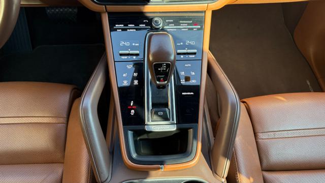 PORSCHE Cayenne usata, con Volante multifunzione